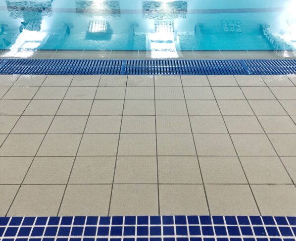 Leisure centre and lido operator enters administration