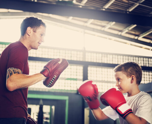 Dvalishvili refuses surgery despite nose breaks